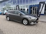 Ford Focus Wagon 1.0 ST-Line | TREKHAAK | VERWARMBARE VOORSTOELEN | NAVIGATIE |