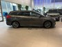 Ford Focus Wagon 1.0 ST-Line | DEALER ONDERHOUDEN | TREKHAAK | VERWARMBARE VOORSTOELEN | NAVIGATIE | VOLLEDIG DEALER ONDERHOUDEN