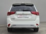 Mitsubishi Outlander 2.4 PHEV Intense / Dealer onderhouden / 8 jaar Garantie / Afneembare Trekhaak / 1500kg Trekgewicht / All season banden / Navigatie via Apple Carplay of Android Auto / Achteruitrijcamera / Stoelverwarming / Cruise control / Keyless Entry/Start /