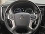 Mitsubishi Outlander 2.4 PHEV Intense / Dealer onderhouden / 8 jaar Garantie / Afneembare Trekhaak / 1500kg Trekgewicht / All season banden / Navigatie via Apple Carplay of Android Auto / Achteruitrijcamera / Stoelverwarming / Cruise control / Keyless Entry/Start /