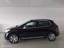 Peugeot 2008 1.2 PureTech Blue Lease Executive