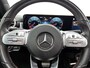 Mercedes-Benz A-klasse 180 AMG line | Night Pakket | Panorama Schuif-Kanteldak | Sfeerverlichting.  | Ledkoplampen. Inclusief 24 maanden MB Certified garantie voor Europa.