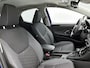 Toyota Yaris 1.5 Hybrid 115 Dynamic Comfort Pack | BTW Voertuig | Dodehoek detectie | Stoel+stuurverwarming | Parkeersensoren voor+achter | Draadloze telefoonlader | Apple CarPlay/Android auto |