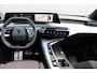Peugeot 3008 1.6 plug-in Hybrid 195pk GT | Automaat | Navigatie | Camera | Panorama/schuifdak | Luxe stoelen | Massage | 3.750km |