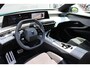 Peugeot 3008 1.6 plug-in Hybrid 195pk GT | Automaat | Navigatie | Camera | Panorama/schuifdak | Luxe stoelen | Massage | 3.750km |