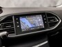 Peugeot 308 1.2 PureTech Allure (PANORAMADAK, 1e EIGENAAR, APPLE CARPLAY, LEDER, GROOT NAVI, SPORTSTOELEN, GETINT GLAS, CRUISE, NIEUWE APK, NIEUWSTAAT)