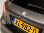 Peugeot 308 1.2 PureTech Allure (PANORAMADAK, 1e EIGENAAR, APPLE CARPLAY, LEDER, GROOT NAVI, SPORTSTOELEN, GETINT GLAS, CRUISE, NIEUWE APK, NIEUWSTAAT)