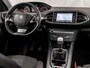 Peugeot 308 1.2 PureTech Allure (PANORAMADAK, 1e EIGENAAR, APPLE CARPLAY, LEDER, GROOT NAVI, SPORTSTOELEN, GETINT GLAS, CRUISE, NIEUWE APK, NIEUWSTAAT)