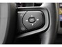 Volvo XC40 1.5 T2 Momentum Core | Bluetooth telefoonvoorbereiding | Bots waarschuwing systeem | Buitenspiegels elektrisch verstel- en verwarmbaar | Keyless entry/start | Cruise control | Lederen & stof bekleding | Lendesteunen (verstelbaar) | Start/stop systeem | Voorstoelen in hoogte verstelbaar
