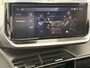 Peugeot e-2008 EV Active Pack 50 kWh | Parkeersensoren | Apple Carplay & Android Auto | Navigatie | Cruise Control | Climate Control |