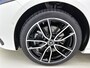 Mercedes-Benz A-klasse 250 e Business Solution AMG | AMG Line Plus pakket | Memorypakket voorstoelen | Panoramaschuifdak | Head-up display | 360° camera | AMG Line Plus pakket | Memorypakket voorstoelen | Panoramaschuifdak | Head-up display | 360° camera |
