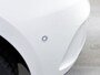 Mercedes-Benz A-klasse 250 e Business Solution AMG | AMG Line Plus pakket | Memorypakket voorstoelen | Panoramaschuifdak | Head-up display | 360° camera | AMG Line Plus pakket | Memorypakket voorstoelen | Panoramaschuifdak | Head-up display | 360° camera |