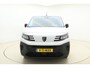Peugeot Partner 1.5 BlueHDI 100pk Asphalt Long L2 | Laadvloer + Binnenbetimmering l Achteruitrij camera l DAB+ l Apple Carplay & Android Auto l Cruise Control l Airconditioning l Armsteun Voor