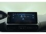 Peugeot Partner 1.5 BlueHDI 100pk Asphalt Long L2 | Laadvloer + Binnenbetimmering l Achteruitrij camera l DAB+ l Apple Carplay & Android Auto l Cruise Control l Airconditioning l Armsteun Voor