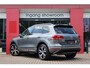 Volkswagen Touareg 3.0 TDI V6 R-line | Luchtvering | Panoramadak | 360* Camera | Leder | Trekhaak |