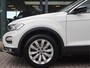 Volkswagen T-Roc 1.5 TSI Style Navi / Clima / Handgesch / Dealer onderhouden / Nieuwe Apk / BTW AUTO / 1e eigenaar / 150PK!