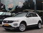 Volkswagen T-Roc 1.5 TSI Style Navi / Clima / Handgesch / Dealer onderhouden BTW AUTO / 1e eigenaar / 150PK!
