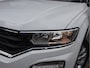 Volkswagen T-Roc 1.5 TSI Style Navi / Clima / Handgesch / Dealer onderhouden BTW AUTO / 1e eigenaar / 150PK!