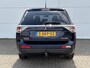 Mitsubishi Outlander 2.0 Business Edition / Trekhaak ( 1600 kg ) / 7-Persoons / volledig Dealer onderhouden /