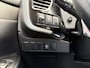 Mitsubishi Outlander 2.0 Business Edition / Trekhaak ( 1600 kg ) / 7-Persoons / volledig Dealer onderhouden /