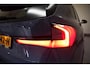 BMW iX1 xDrive30 M Sport [ Stormbay Metallic! ] [ Panorama Stuur-&Stoelverwarming Navi Camera Apple/Android ]