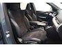 BMW iX1 xDrive30 M Sport [ Stormbay Metallic! ] [ Panorama Stuur-&Stoelverwarming Navi Camera Apple/Android ]