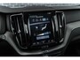 Volvo XC60 2.0 B5 R-Design | Trekhaak | Harman Kardon Audio | DAB | Panoramadak | Achteruitrijcamera | Parkeersensoren | Stoelverwarming | Lederen Bekleding | Elektrische Achterklep | Navigatie | Apple Carplay | Android Auto | BLIS