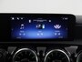 Mercedes-Benz A-klasse 180 Star Edition AMG Line | Night | Multibeam | Panoramadak | Sfeerverlichting | Stoelverwarming | Achteruitrijcamera |