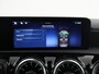 Mercedes-Benz A-klasse 180 Star Edition AMG Line | Night | Multibeam | Panoramadak | Sfeerverlichting | Stoelverwarming | Achteruitrijcamera |