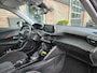 Peugeot e-2008 EV Active Pack 50 kWh SOH 97%! Carplay! NAP! Dealer Onderhouden! Airco/Clima!