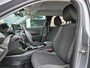 Peugeot e-2008 EV Active Pack 50 kWh SOH 97%! Carplay! NAP! Dealer Onderhouden! Airco/Clima!