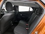 Peugeot e-2008 SUV EV Active 50 kWh 136pk | Accu 90% | Navigatie via Apple Carplay / Android Auto | Climate Control | Cruise Control | Parkeersensoren | Bluetooth | DAB+ radio | Keyless start | Automatisch dimlicht | Regensensor | Multifunctioneel lederen stuurwiel | 16" lichtmetalen velgen |
