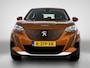 Peugeot e-2008 SUV EV Active 50 kWh 136pk | Navigatie via Apple Carplay / Android Auto | Climate Control | Cruise Control | Parkeersensoren | Bluetooth | DAB+ radio | Keyless start | Automatisch dimlicht | Regensensor | Multifunctioneel lederen stuurwiel | 16" lichtmetalen velgen |