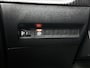 Peugeot e-2008 SUV EV Active 50 kWh 136pk | Navigatie via Apple Carplay / Android Auto | Climate Control | Cruise Control | Parkeersensoren | Bluetooth | DAB+ radio | Keyless start | Automatisch dimlicht | Regensensor | Multifunctioneel lederen stuurwiel | 16" lichtmetalen velgen |