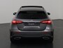 Mercedes-Benz A-klasse 180 Star Edition AMG Line | Night | Panoramadak | Sfeerverlichting | MULTIBEAM LED | Stoelverwarming | Sfeerverlichting |
