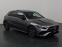 Mercedes-Benz A-klasse 180 Star Edition AMG Line | Night | Panoramadak | Sfeerverlichting | MULTIBEAM LED | Stoelverwarming | Sfeerverlichting |