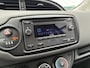 Toyota Yaris 5-DEURS NL-AUTO 1E-EIG DEALER-OND 5-DEURS AIRCO RADIO/CD  TREKHAAK ALL-SEASONS