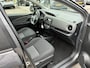 Toyota Yaris 5-DEURS NL-AUTO 1E-EIG DEALER-OND 5-DEURS AIRCO RADIO/CD  TREKHAAK ALL-SEASONS