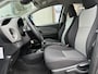 Toyota Yaris 5-DEURS NL-AUTO 1E-EIG DEALER-OND 5-DEURS AIRCO RADIO/CD  TREKHAAK ALL-SEASONS