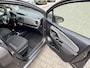 Toyota Yaris 1.0 VVT-i NL-AUTO 1E-EIG DEALER-OND 5-DEURS AIRCO RADIO/CD  TREKHAAK ALL-SEASON