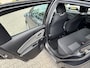 Toyota Yaris 1.0 VVT-i NL-AUTO 1E-EIG DEALER-OND 5-DEURS AIRCO RADIO/CD  TREKHAAK ALL-SEASON