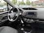 Toyota Yaris 5-DEURS NL-AUTO 1E-EIG DEALER-OND 5-DEURS AIRCO RADIO/CD  TREKHAAK ALL-SEASONS