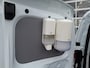 Ford E-Transit Cour. Trend 44 kWh | Ombouw! | Trekhaak | 325KM WLTP | Omvormer | Achteruitcamera | Apple Carplay & Android Auto |