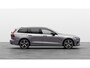 Volvo V60 2.0 T6 Plug-in hybrid AWD Ultra Dark | Sportstoelen | Schuif-/Kanteldak | Full-LED | Adaptieve Cruise Control | Head-Up Display | Stoelverwarming Voor en Achter | 19" | Getint Glas | Harman Kardon Audio | BLIS |