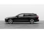 Volvo V60 2.0 T6 Plug-in hybrid AWD Ultra Dark | Sportstoelen | Schuif-/Kanteldak | Full-LED | Adaptieve Cruise Control | Head-Up Display | Stoelverwarming Voor en Achter | 19" | Getint Glas | Harman Kardon Audio | BLIS |
