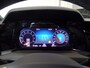 Volkswagen Golf 1.5 eTSI 2x R-Line automaat, 131pk!! Navigatie, Apple Carplay, Clima controle, Cruise controle, Sportstoelen R line, Elek ramen V/A, Parkeersensoren V/A, Xenon verlichting, Zwarte hemel, Lm velgen 17'', Nederlandse Bovag afleverpakket 695,-