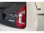 Volkswagen Up! 1.0 move up! [ Navi Airco Stoelverwarming ]