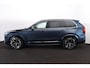 Volvo XC90 T8 Recharge AWD Ultra Bright - Luchtvering - Panorama/schuifdak - IntelliSafe Assist & Surround - 360º Camera - Bowers & Wilkins audio - Adaptieve LED koplampen - Verwarmde voorstoelen, stuur & achterbank - Parkeersensoren voor & achter - Elektr. bedienb. voorstoelen met geheugen - Geventileerde voorstoelen - Head up display - Draadloze tel. lader - Extra getint glas - Inklapbare trekhaak - 21' LMV