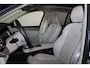 Volvo XC90 T8 Recharge AWD Ultra Bright - Luchtvering - Panorama/schuifdak - IntelliSafe Assist & Surround - 360º Camera - Bowers & Wilkins audio - Adaptieve LED koplampen - Verwarmde voorstoelen, stuur & achterbank - Parkeersensoren voor & achter - Elektr. bedienb. voorstoelen met geheugen - Geventileerde voorstoelen - Head up display - Draadloze tel. lader - Extra getint glas - Inklapbare trekhaak - 21' LMV
