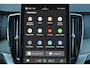 Volvo XC90 T8 Recharge AWD Ultra Bright - Luchtvering - Panorama/schuifdak - IntelliSafe Assist & Surround - 360º Camera - Bowers & Wilkins audio - Adaptieve LED koplampen - Verwarmde voorstoelen, stuur & achterbank - Parkeersensoren voor & achter - Elektr. bedienb. voorstoelen met geheugen - Geventileerde voorstoelen - Head up display - Draadloze tel. lader - Extra getint glas - Inklapbare trekhaak - 21' LMV